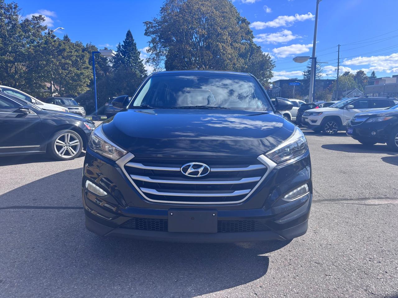 2018 Hyundai Tucson AWD HEATED SEATS BACKUP CAM! - Photo #4