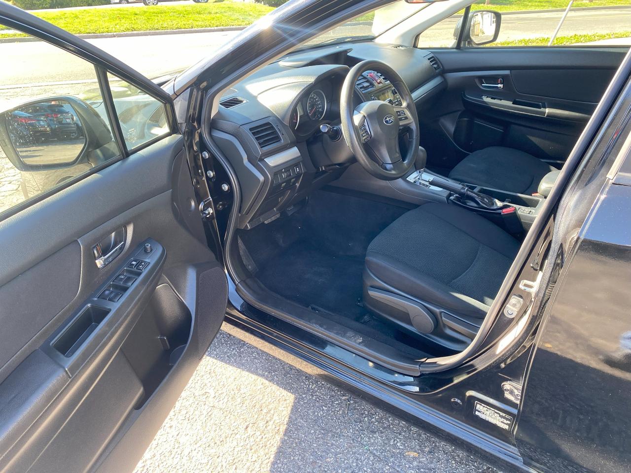2014 Subaru Impreza 1 Owner/AWD/Automatic/Gas Saver/Heated Seats - Photo #10