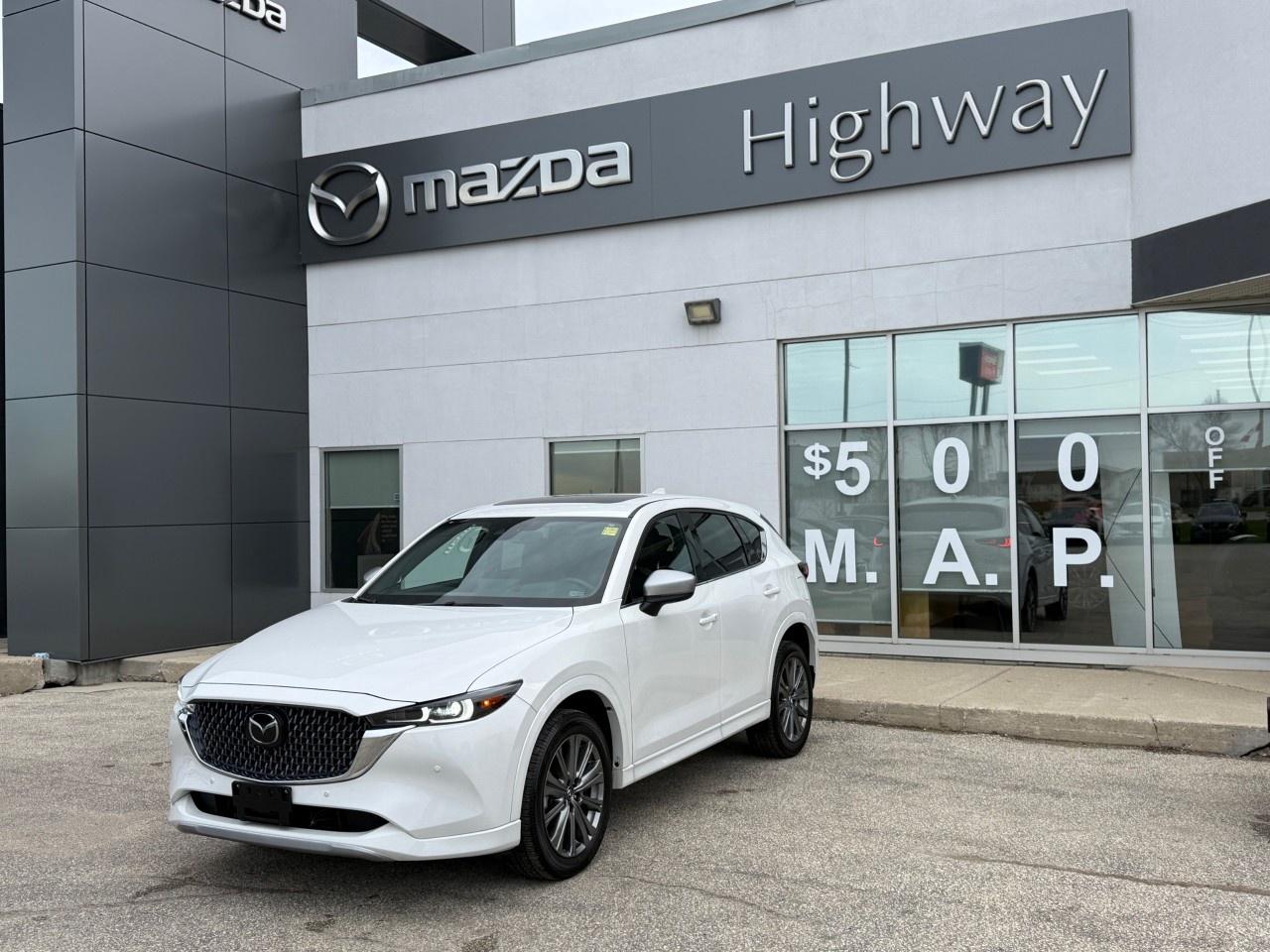 Used 2024 Mazda CX-5 Signature AWD for sale in Steinbach, MB
