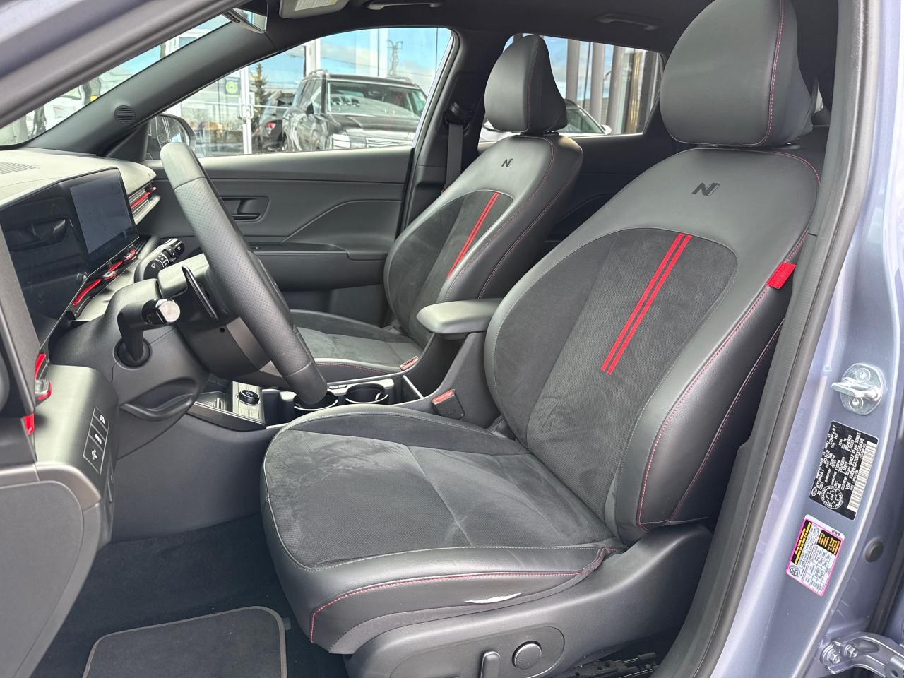 2024 Hyundai KONA 1.6T N Line Ultimate w/Two-Tone Roof Photo