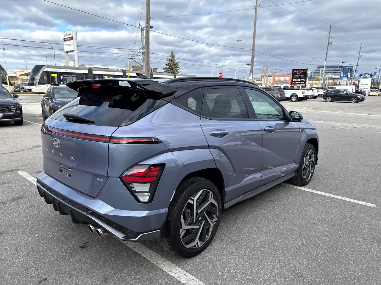 2024 Hyundai KONA 1.6T N Line Ultimate w/Two-Tone Roof Photo4