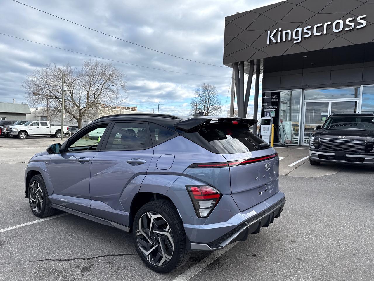 2024 Hyundai KONA 1.6T N Line Ultimate w/Two-Tone Roof Photo
