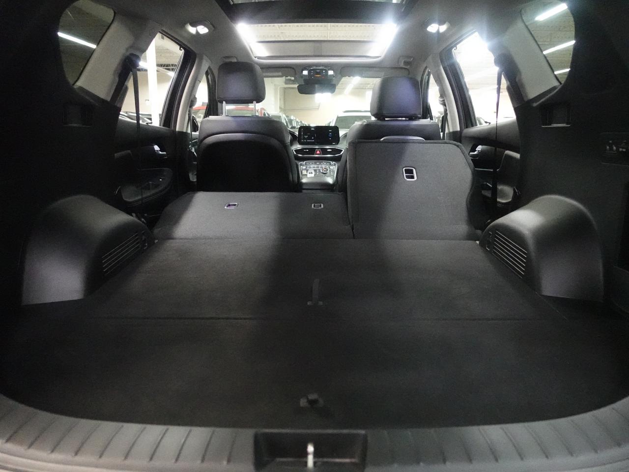 2023 Hyundai Santa Fe PREFERRED | AWD | Nav | Leather | Panoroof | BSM Photo