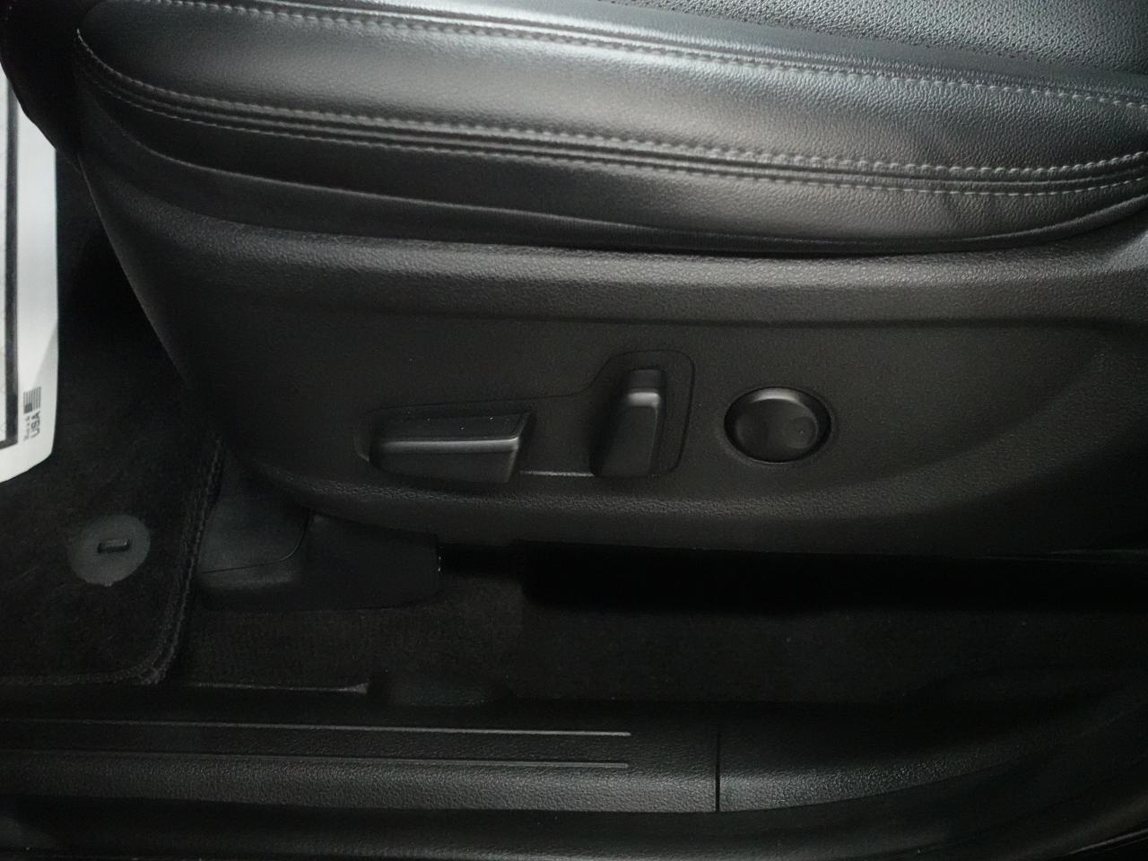 2023 Hyundai Santa Fe PREFERRED | AWD | Nav | Leather | Panoroof | BSM