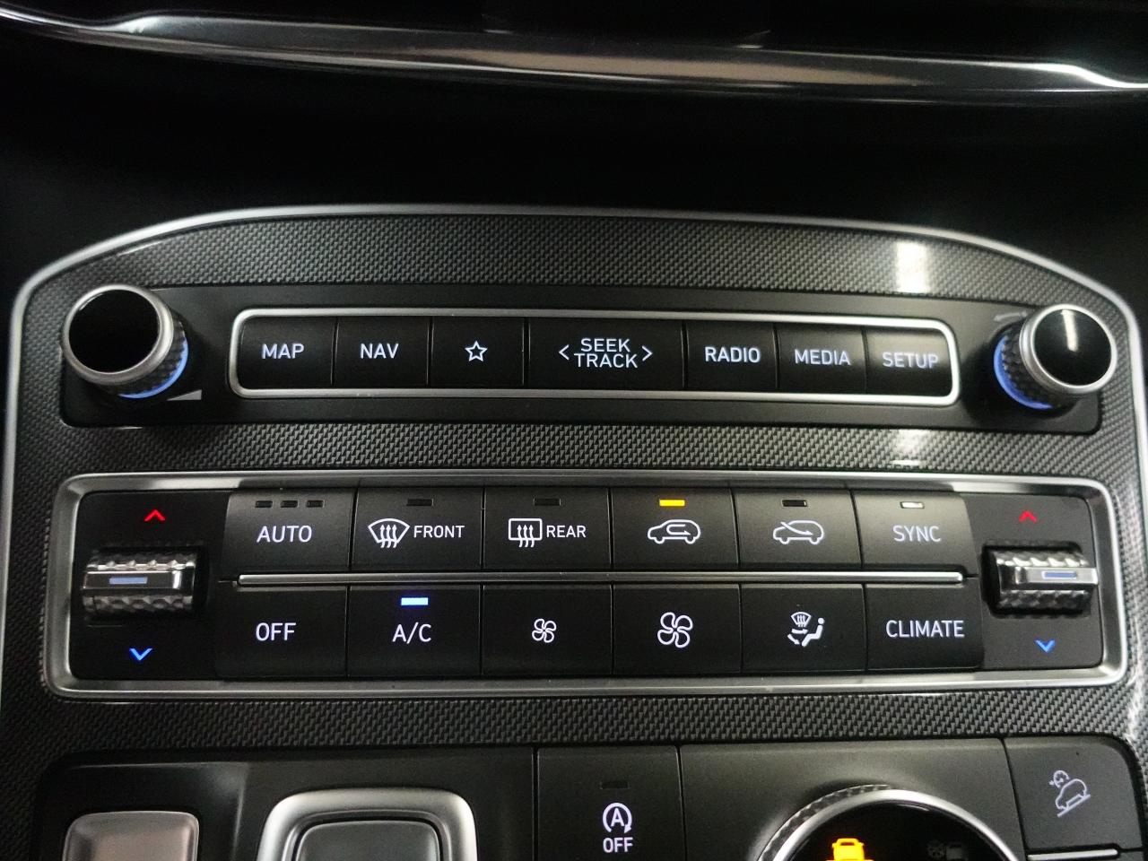 2023 Hyundai Santa Fe PREFERRED | AWD | Nav | Leather | Panoroof | BSM