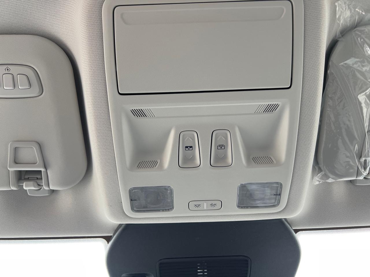 2026 Ford Escape Platinum Photo