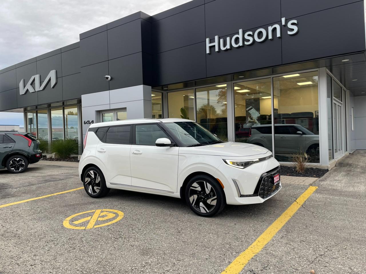 Used 2023 Kia Soul GT-Line Limited One Owner | Sunroof | Navigation | 18