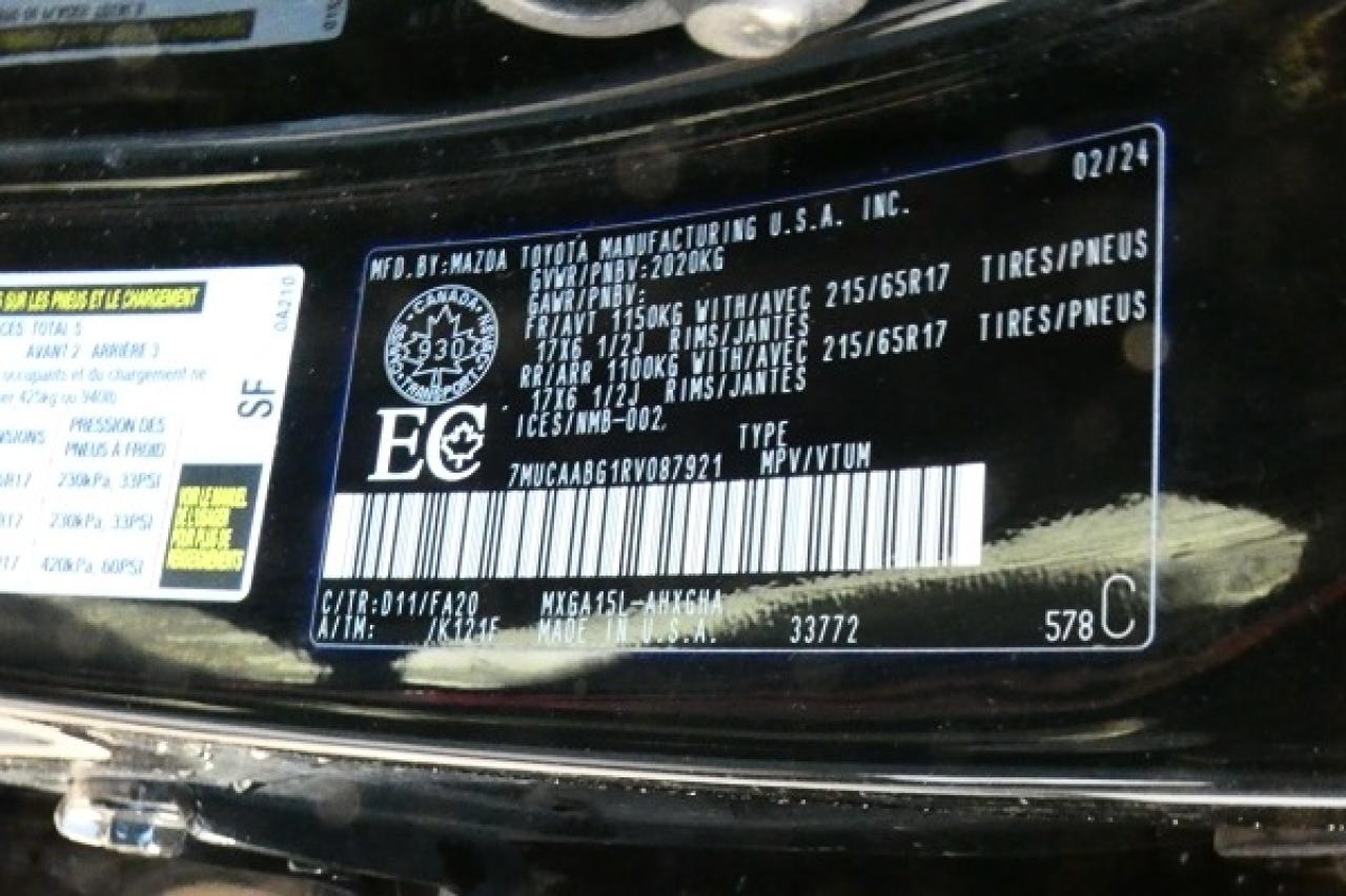 2024 Toyota Corolla Cross LE AWD w/Htd cloth, BUC - Photo #20