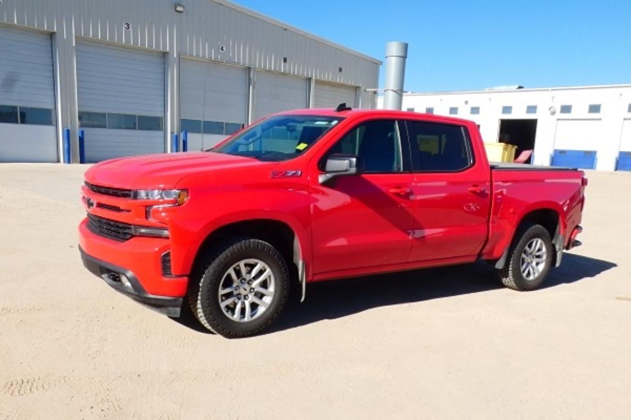 2021 Chevrolet Silverado 1500 RST Z71 w/Htd Leather, BUC - Photo #2