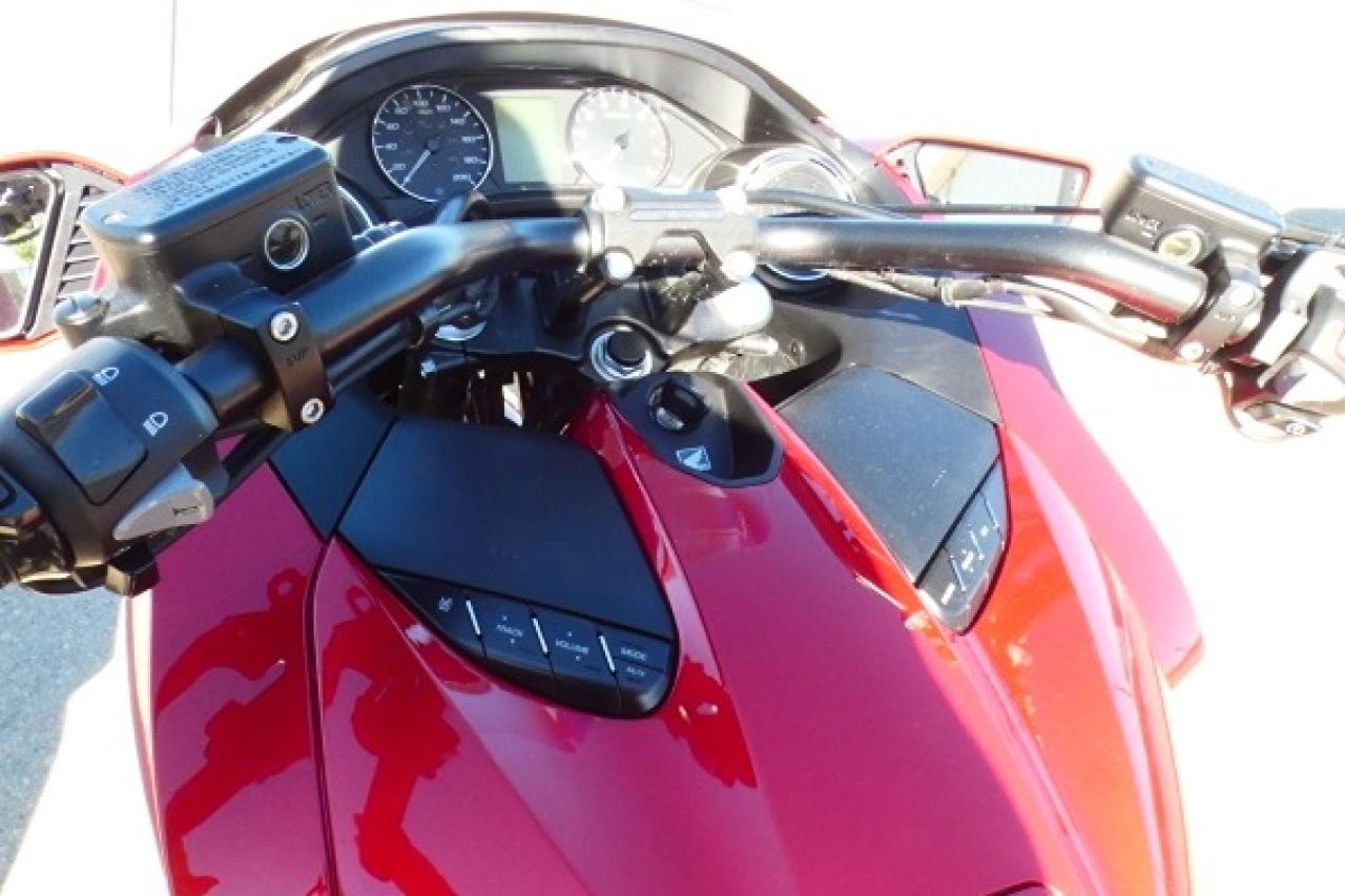 2014 Honda CTX 1300 GT MOTORBIKE 4cyl w/Leather - Photo #9