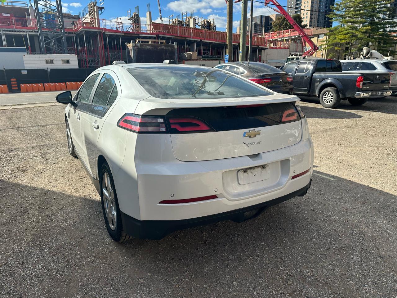 2015 Chevrolet Volt Plug in Hybrid - Photo #3