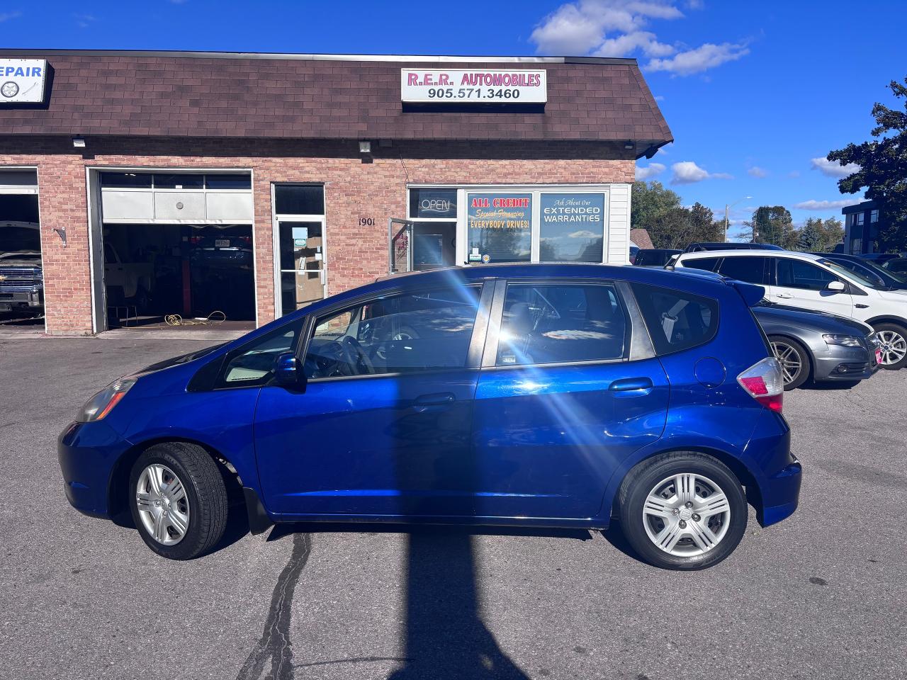Used 2013 Honda Fit HB Manual Extra Tires! for sale in Oshawa, ON