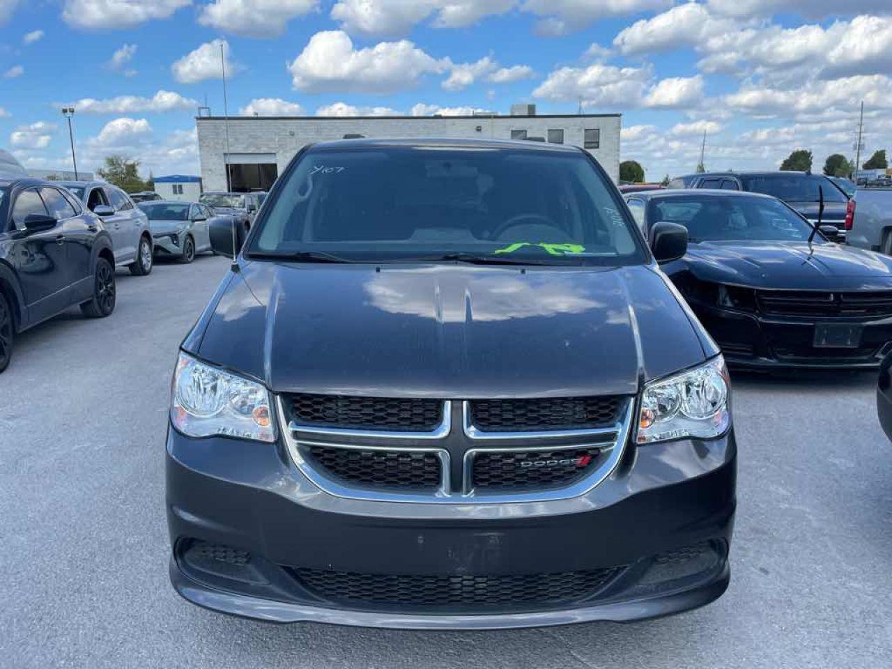 2016 Dodge Grand Caravan SE - Photo #2