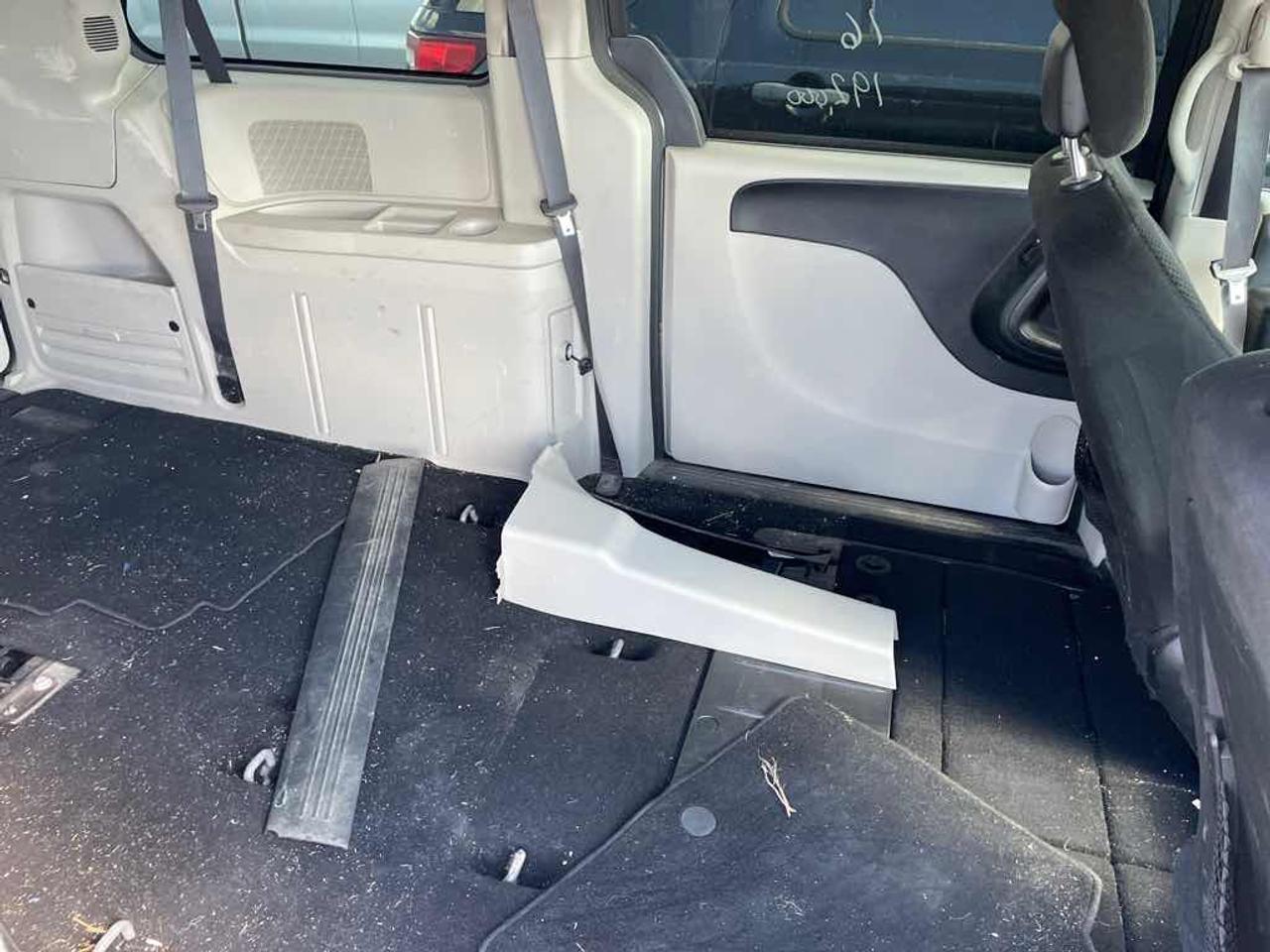 2016 Dodge Grand Caravan SE Photo