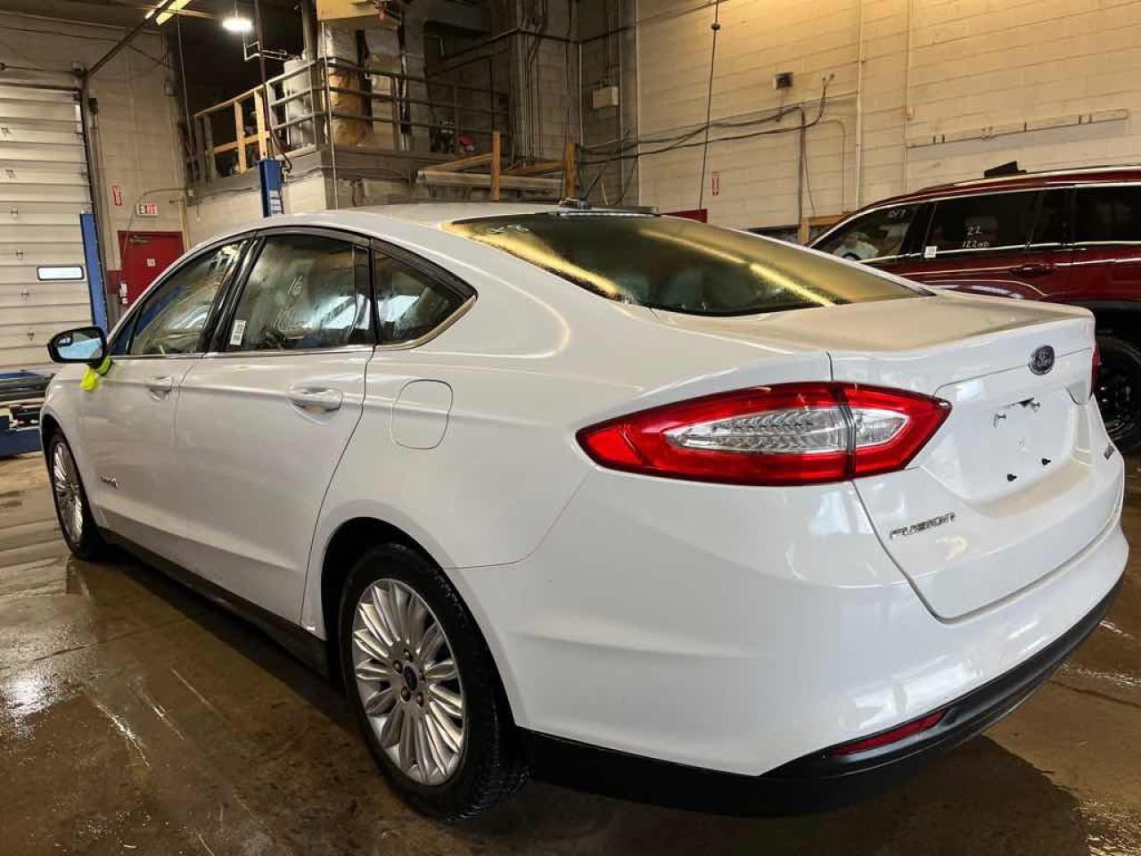 2016 Ford Fusion S Hybrid - Photo #6