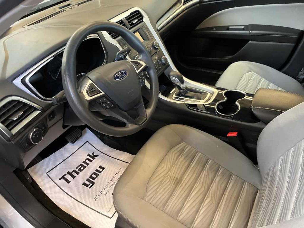 2016 Ford Fusion S Hybrid - Photo #8