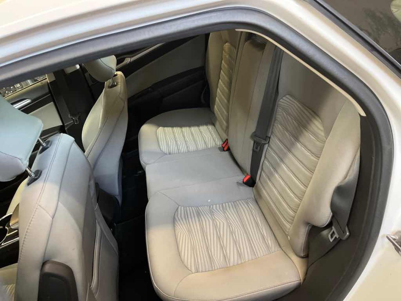 2016 Ford Fusion S Hybrid - Photo #12