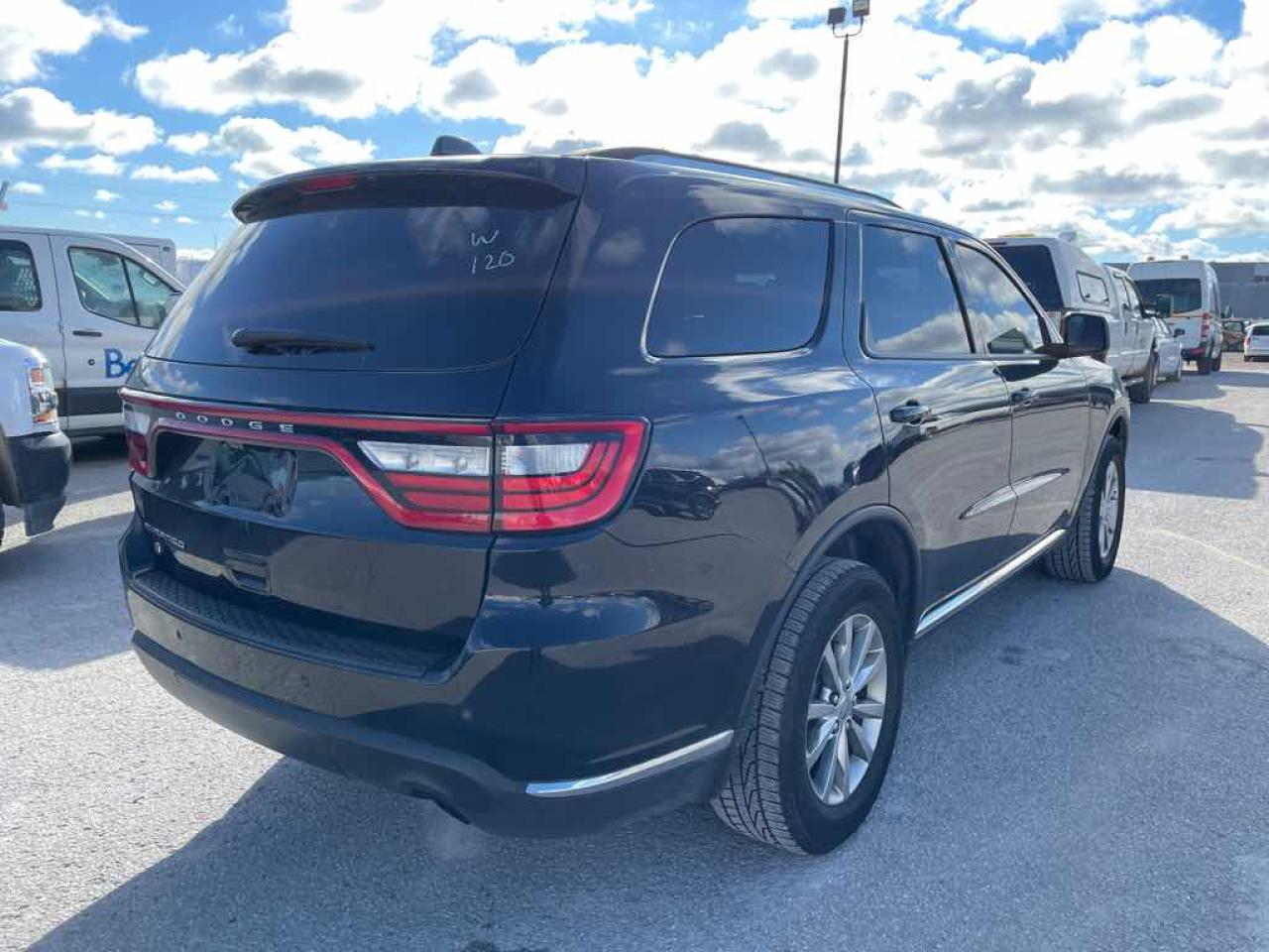 2018 Dodge Durango SXT - Photo #4