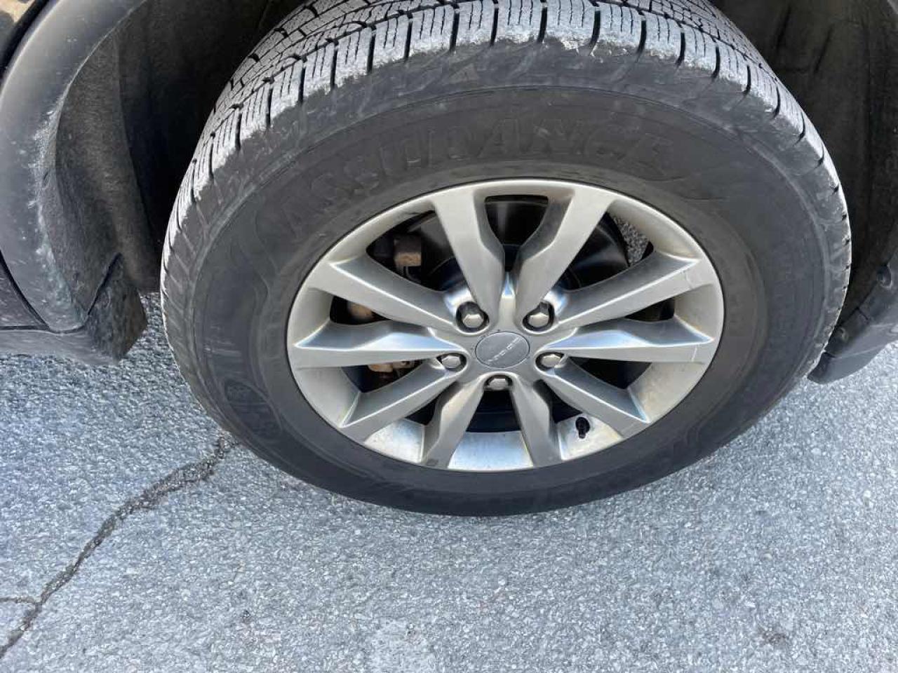 2018 Dodge Durango SXT - Photo #24
