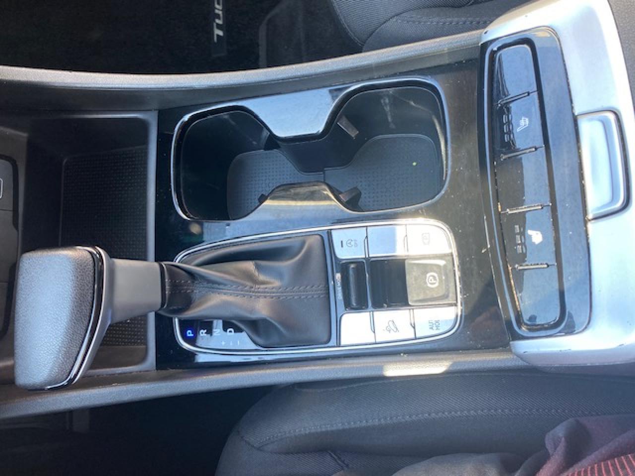 2022 Hyundai Tucson Essential FWD - Photo #12