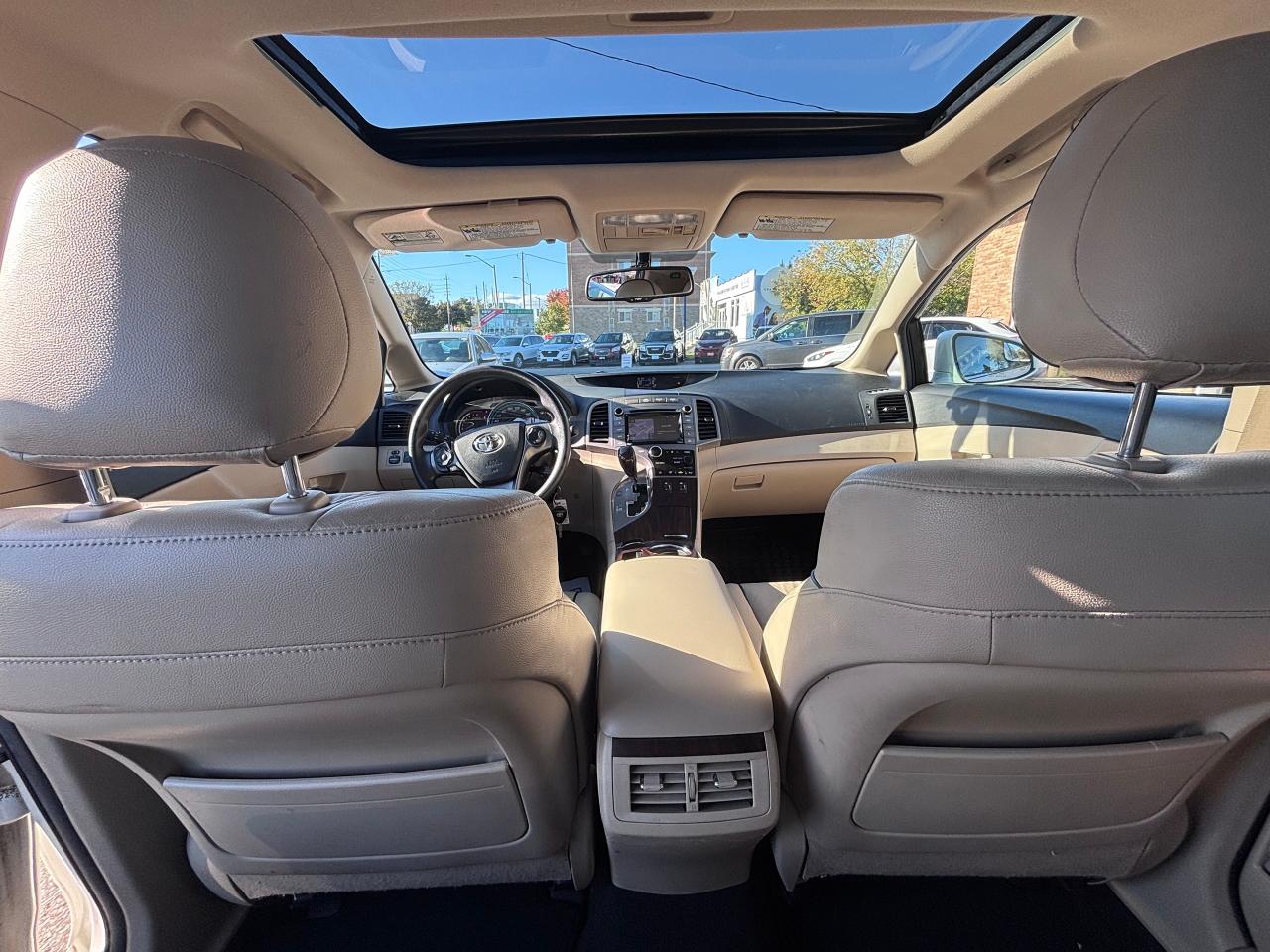 2015 Toyota Venza XLE V6 AWD FULLY LOADED!!! - Photo #13