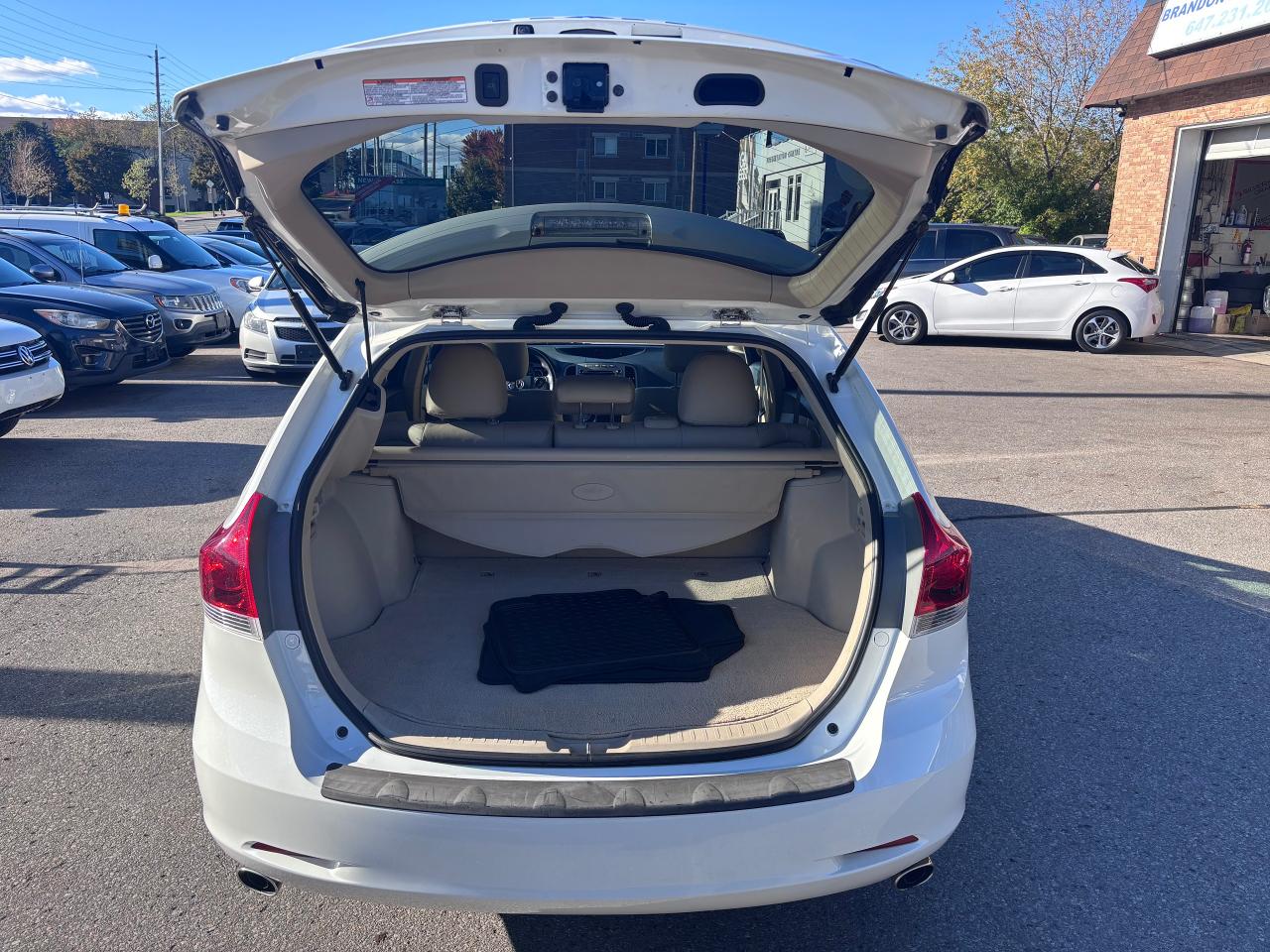 2015 Toyota Venza XLE V6 AWD FULLY LOADED!!! - Photo #9