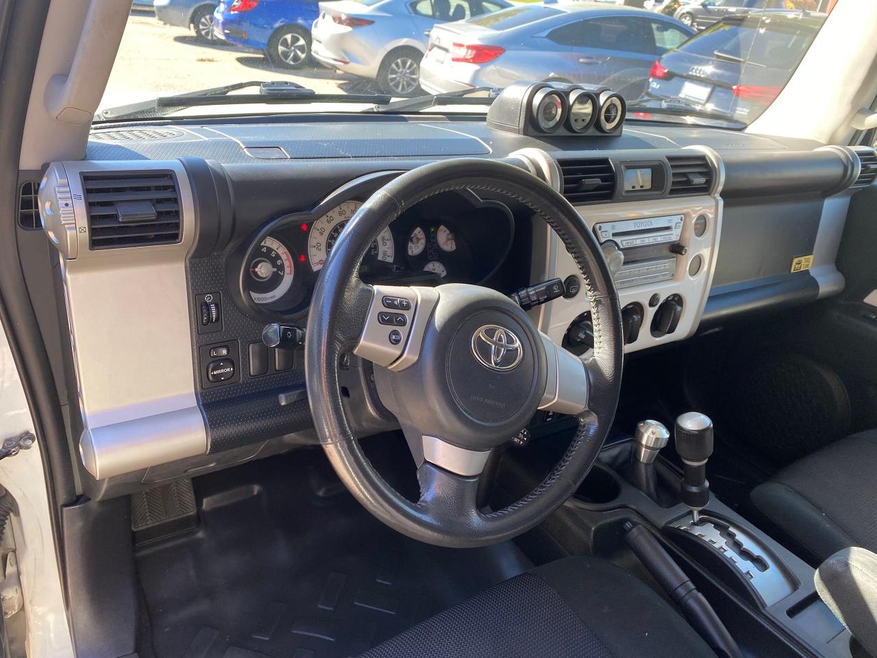 2008 Toyota FJ Cruiser OFF ROAD - Photo #12