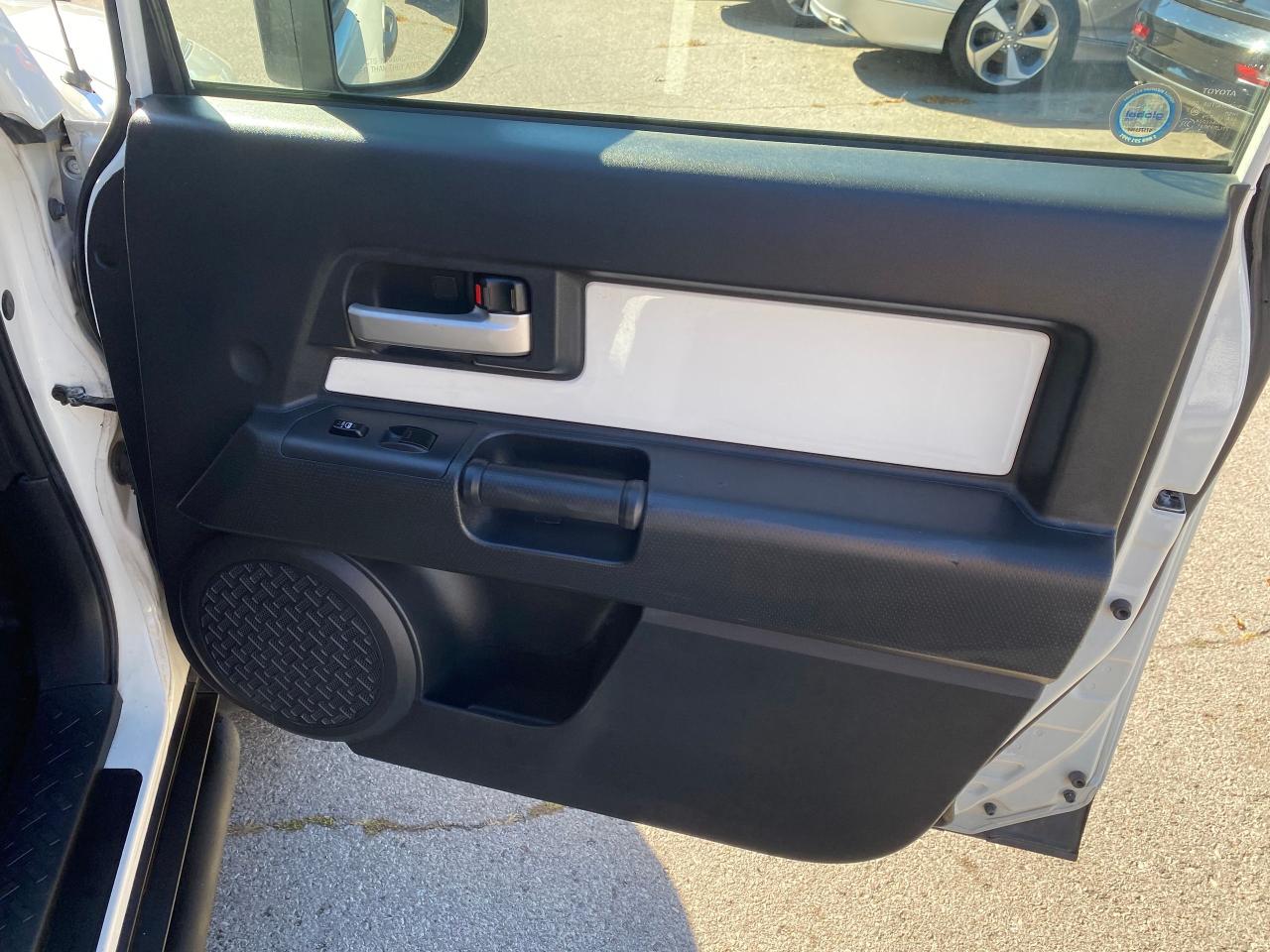 2008 Toyota FJ Cruiser OFF ROAD - Photo #27