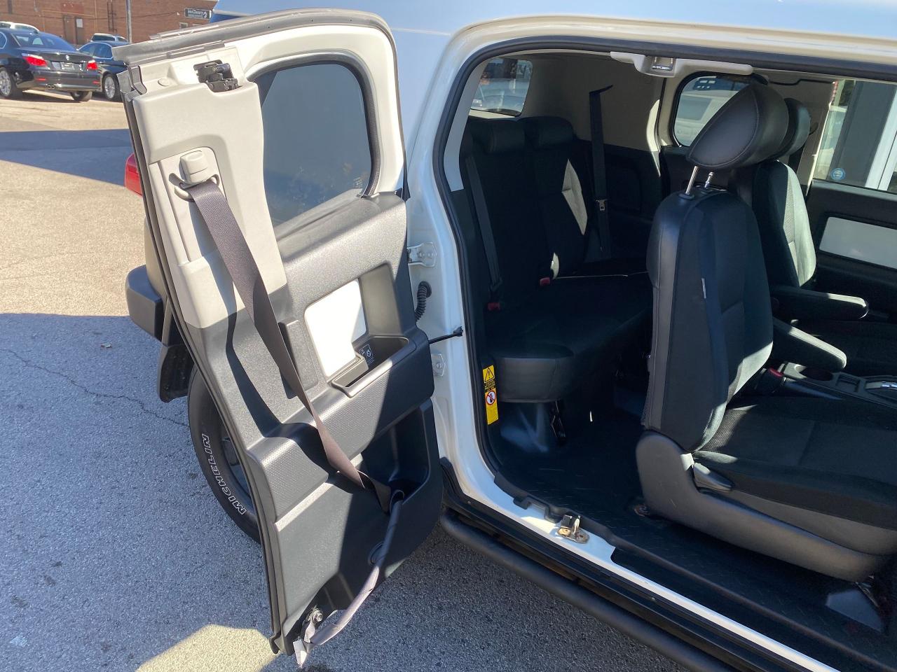 2008 Toyota FJ Cruiser OFF ROAD - Photo #32