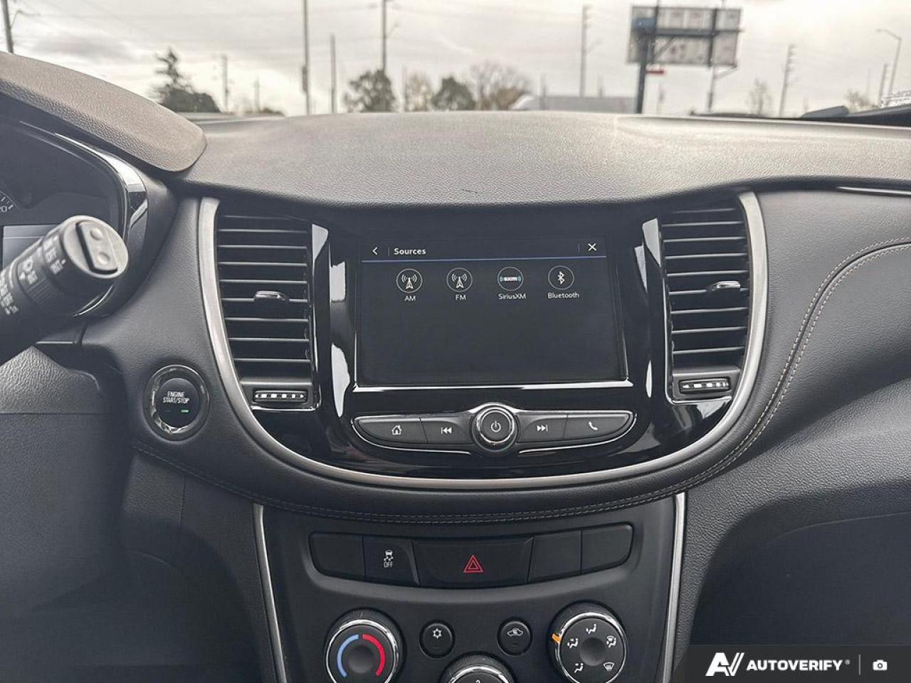 2019 Chevrolet Trax LT / PWR SEAT / CRUISE / BLUETOOTH / PUSH START - Photo #14