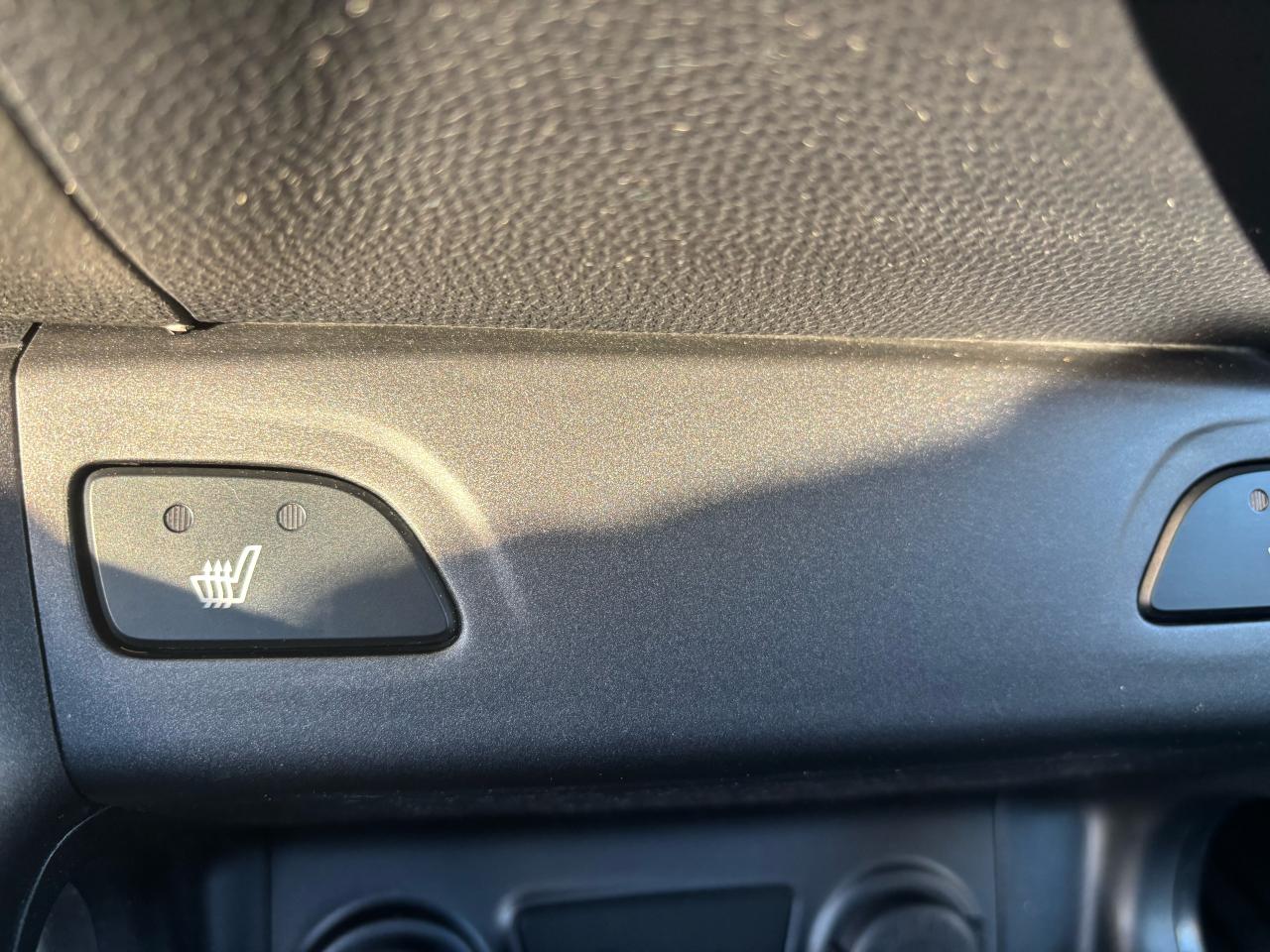 2015 Hyundai Tucson GL, 6 Spd Manual Transmission, Bluetooth - Photo #15