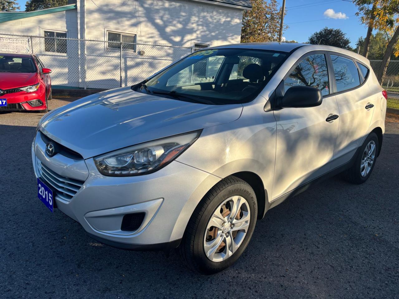 2015 Hyundai Tucson GL, 6 Spd Manual Transmission, Bluetooth