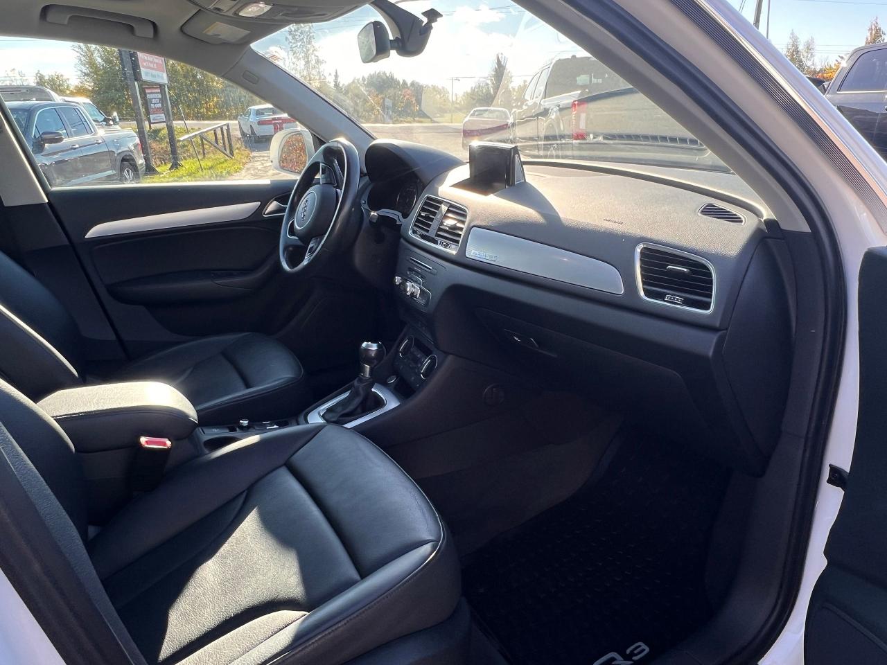 2018 Audi Q3 2.0 TFSI quattro Progressiv Tiptronic - Photo #10