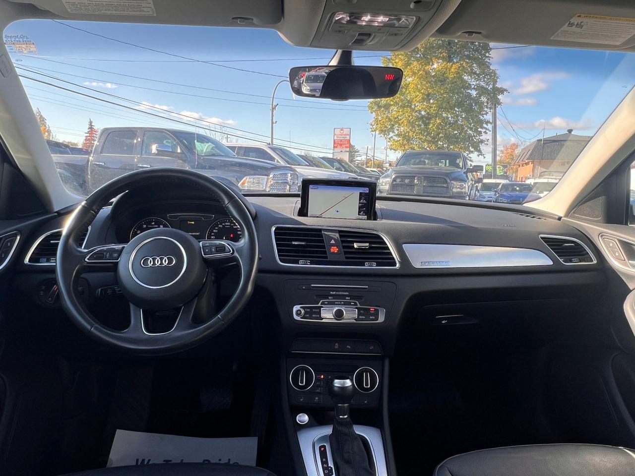2018 Audi Q3 2.0 TFSI quattro Progressiv Tiptronic - Photo #11