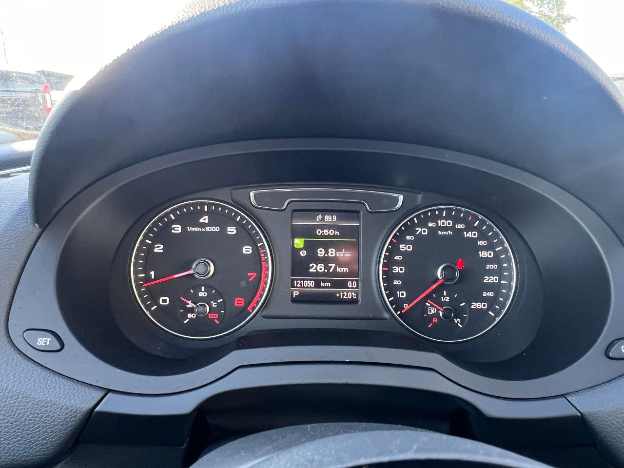 2018 Audi Q3 2.0 TFSI quattro Progressiv Tiptronic - Photo #13