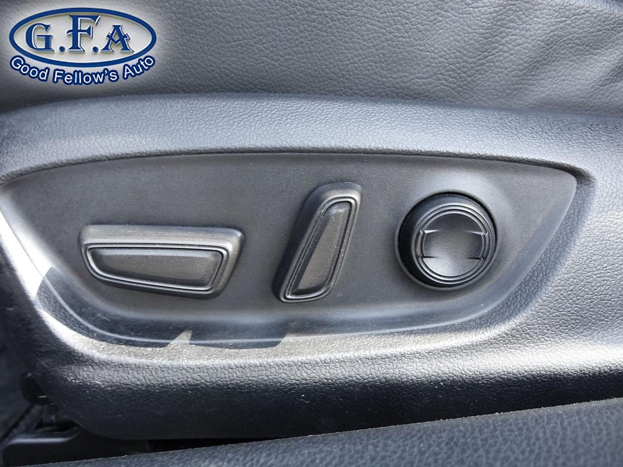 2021 Toyota Camry SE MODEL, LEATHER & CLOTH, REARVIEW CAMERA, HEATED Photo