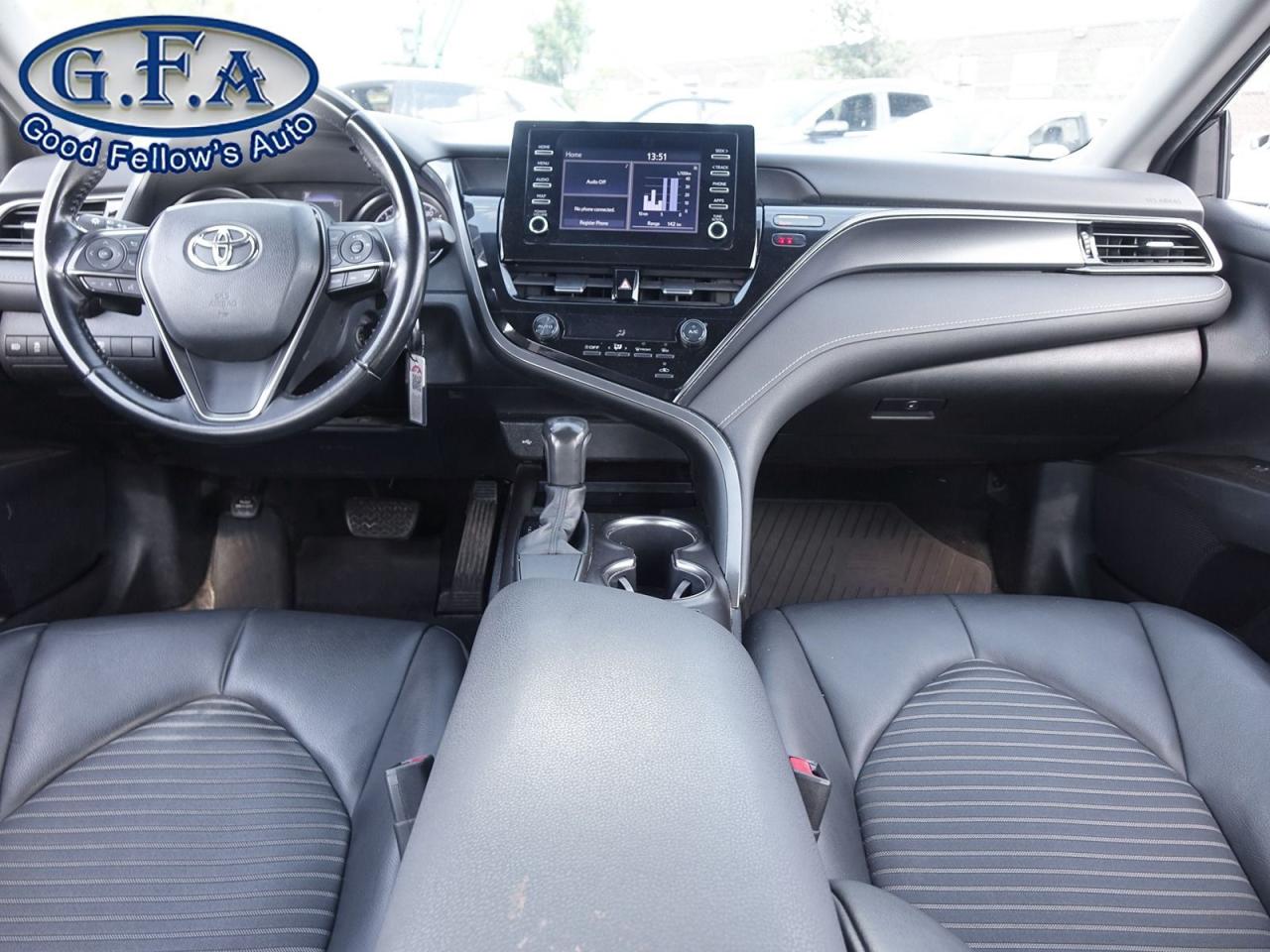 2021 Toyota Camry SE MODEL, LEATHER & CLOTH, REARVIEW CAMERA, HEATED - Photo #11