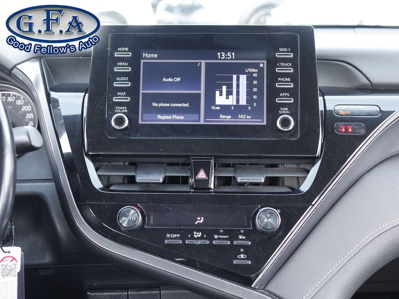 2021 Toyota Camry SE MODEL, LEATHER & CLOTH, REARVIEW CAMERA, HEATED - Photo #13