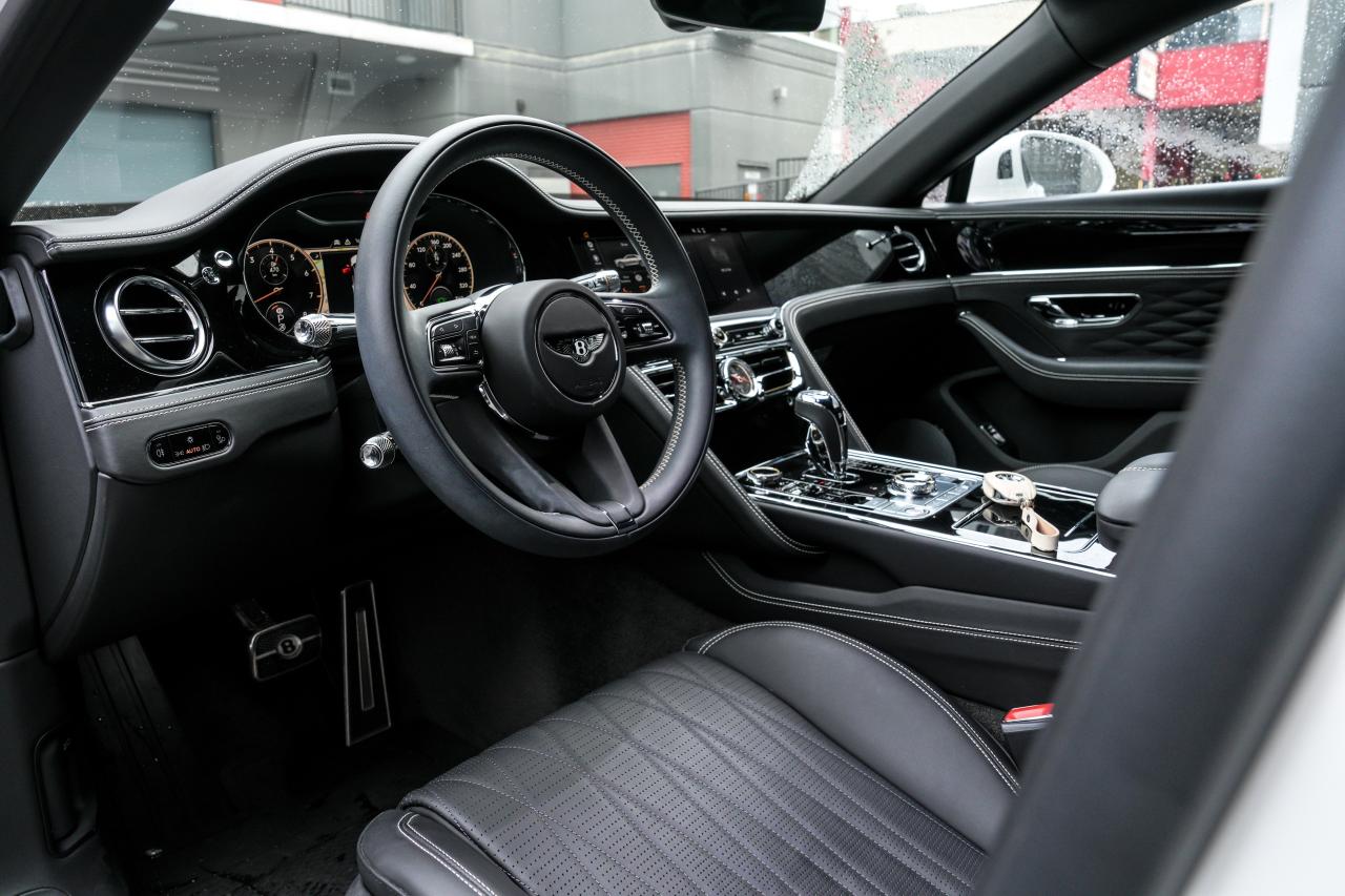 2022 Bentley Flying Spur V8 - Photo #18