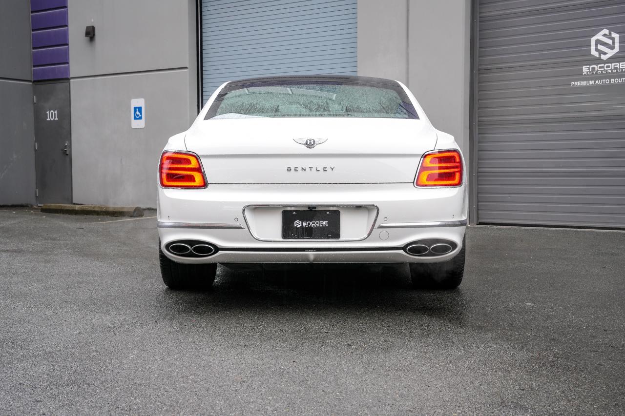 2022 Bentley Flying Spur V8 - Photo #3