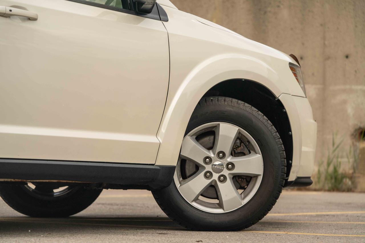2015 Dodge Journey SE - Photo #9