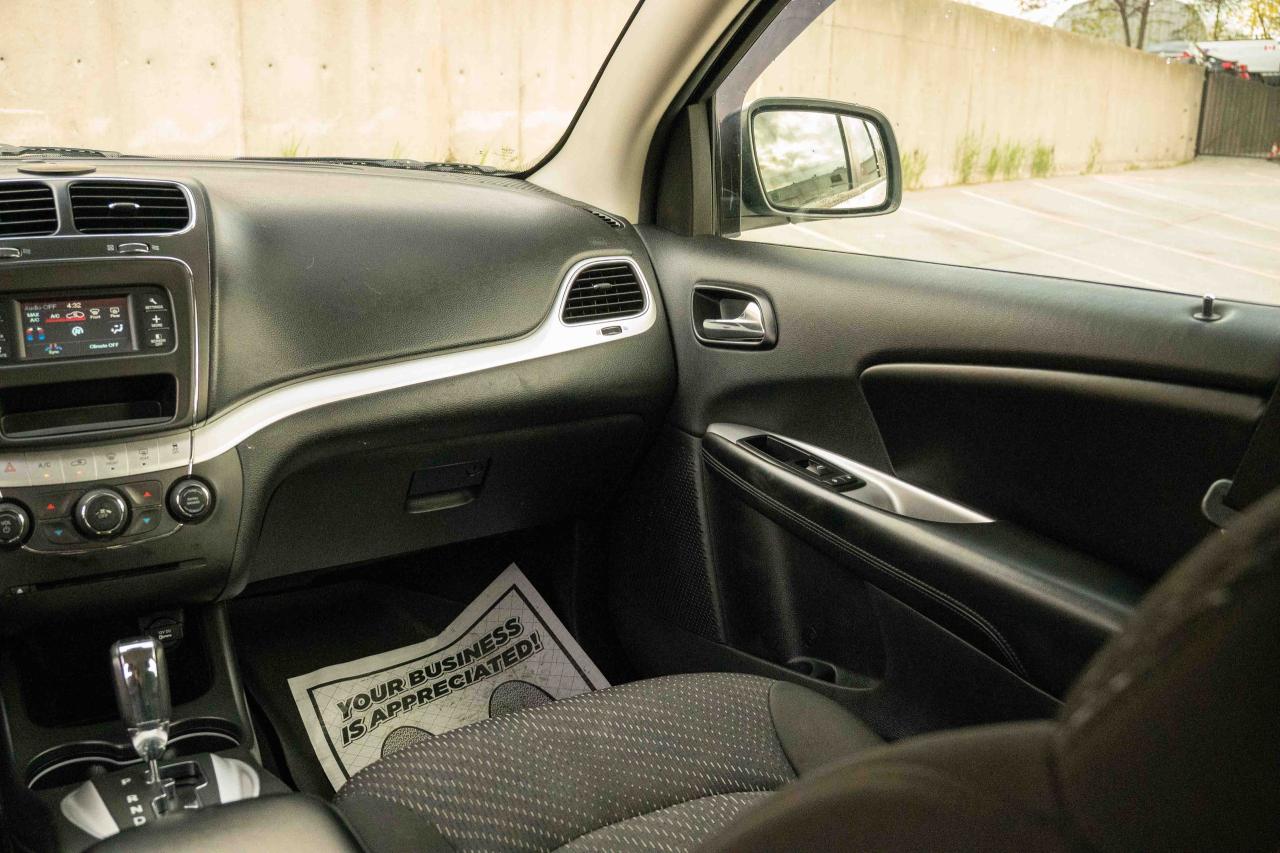 2015 Dodge Journey SE - Photo #38