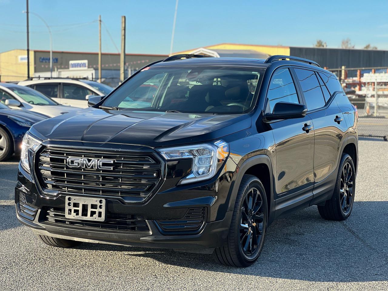 2023 GMC Terrain AWD 4DR SLE - Photo #2