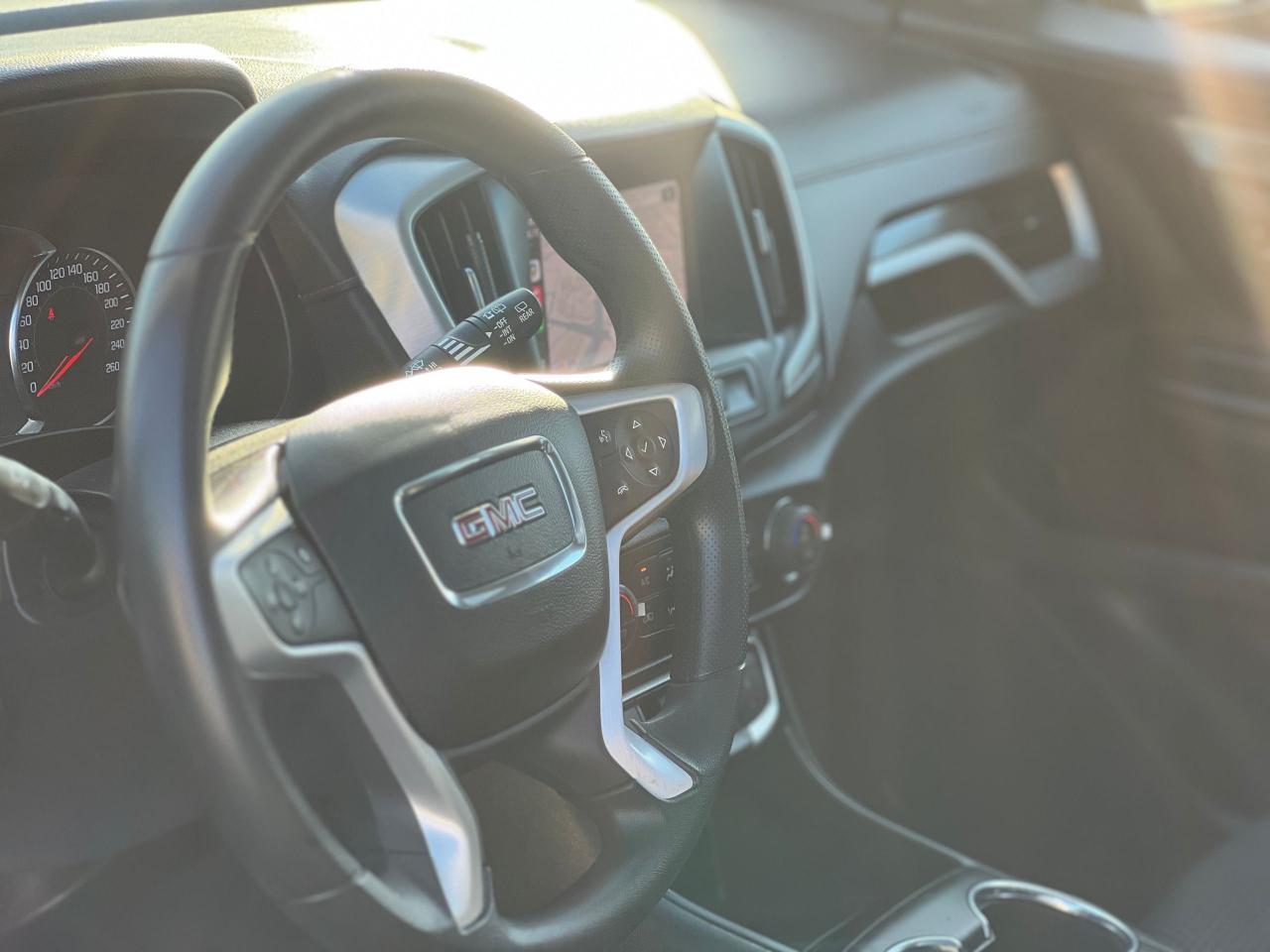 2023 GMC Terrain AWD 4DR SLE - Photo #3