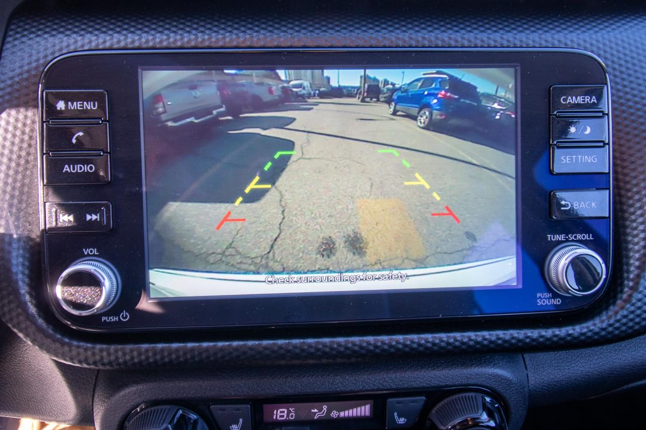 2024 Nissan Kicks SV Photo5