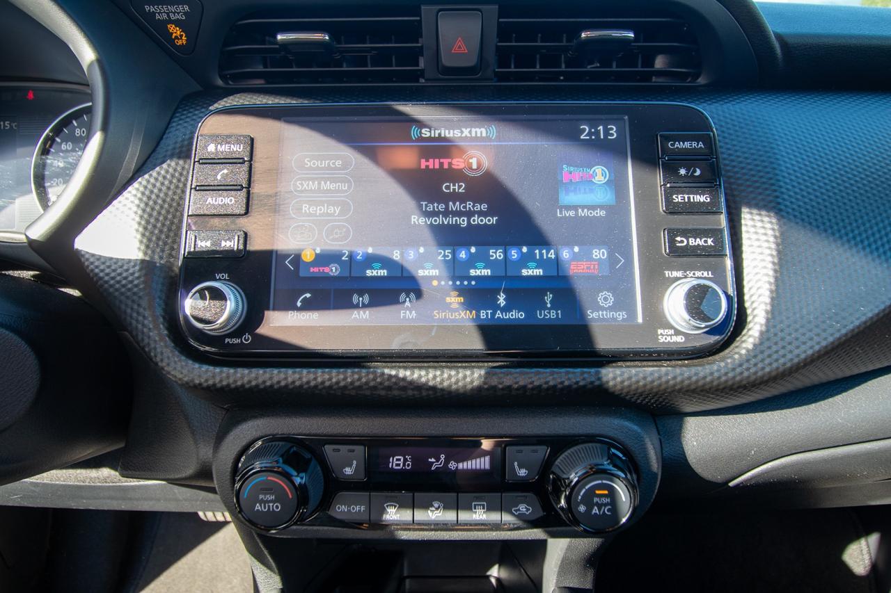 2024 Nissan Kicks SV Photo5