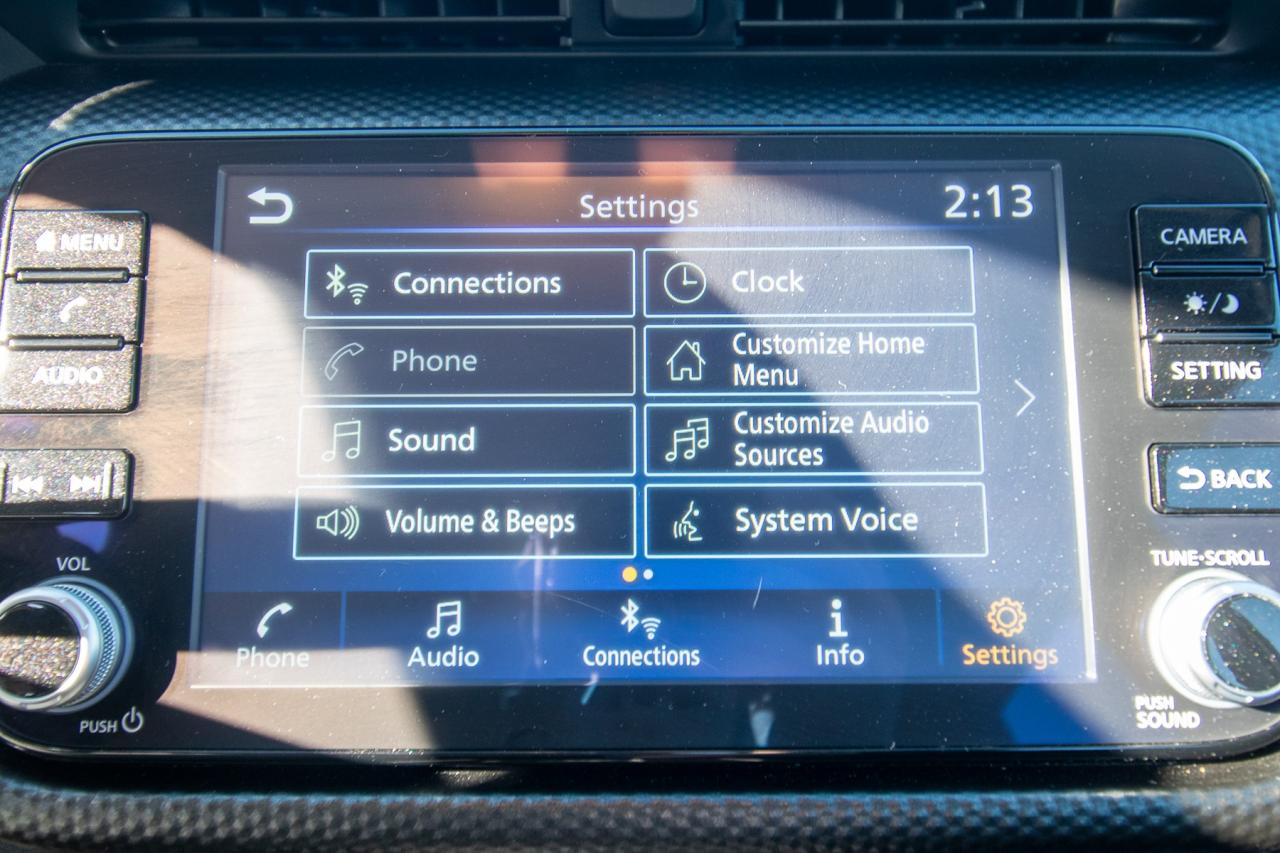 2024 Nissan Kicks SV Photo5