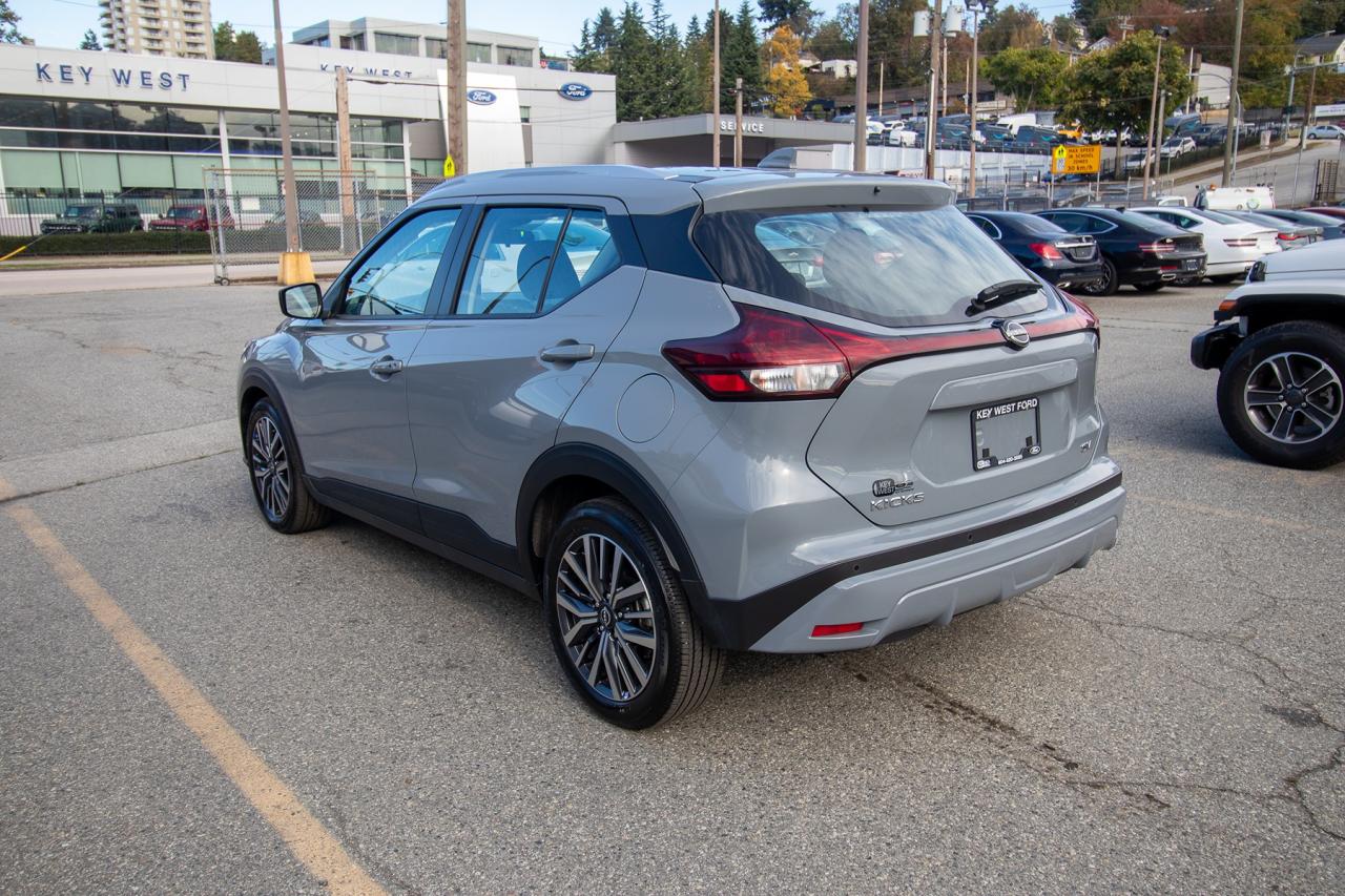 2024 Nissan Kicks SV Photo5