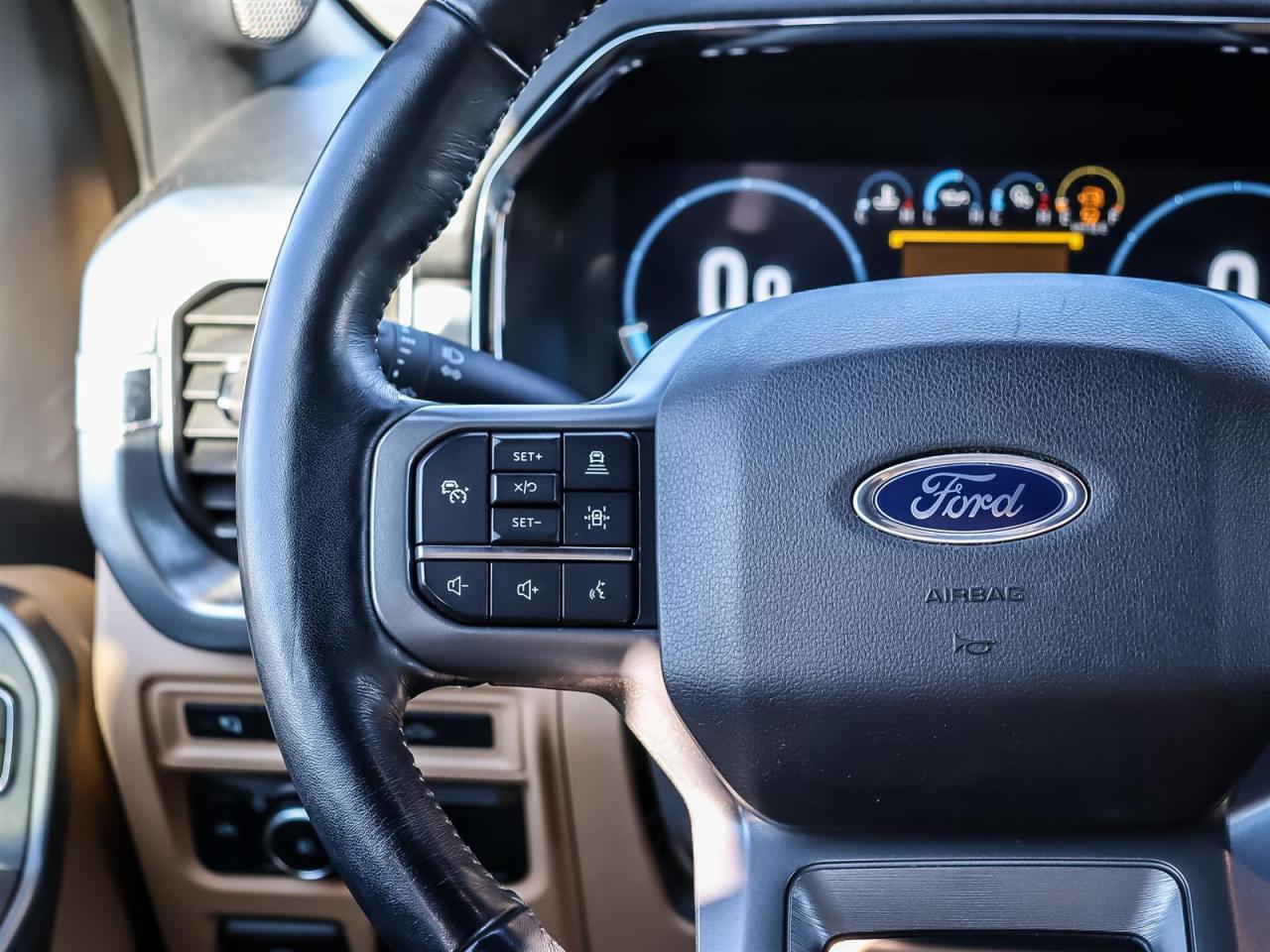 2021 Ford F-150 Lariat | CHROME PKG | 5.0L V8 | 6.5 FOOT BOX | Photo