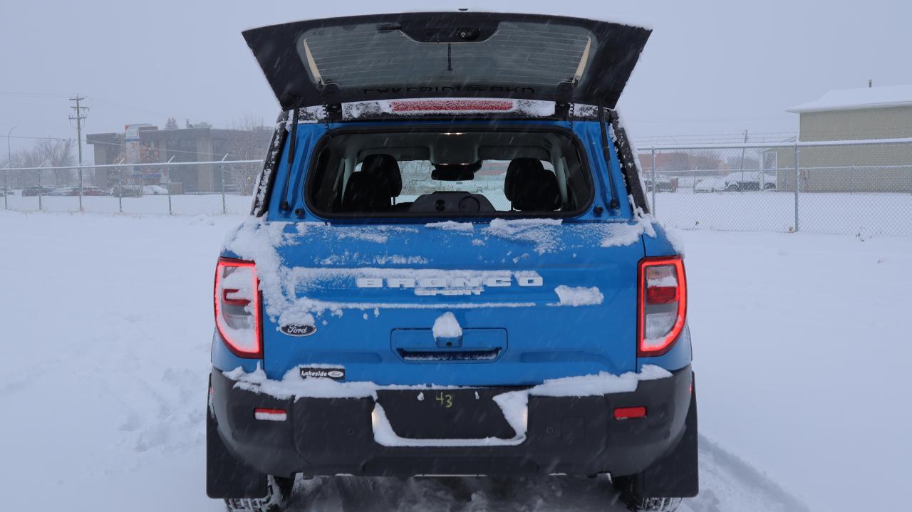 2025 Ford Bronco Sport Outer Banks Photo5